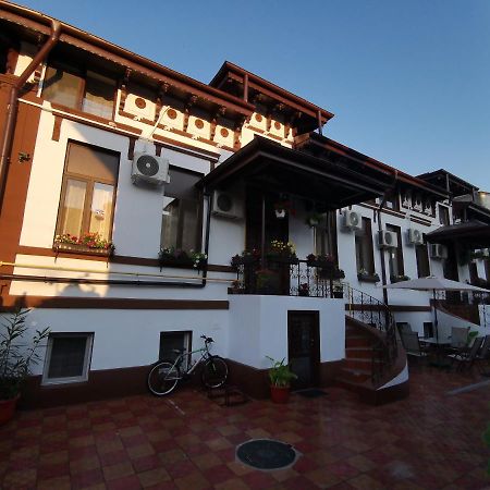 Joe Hostel Bucareste Exterior foto