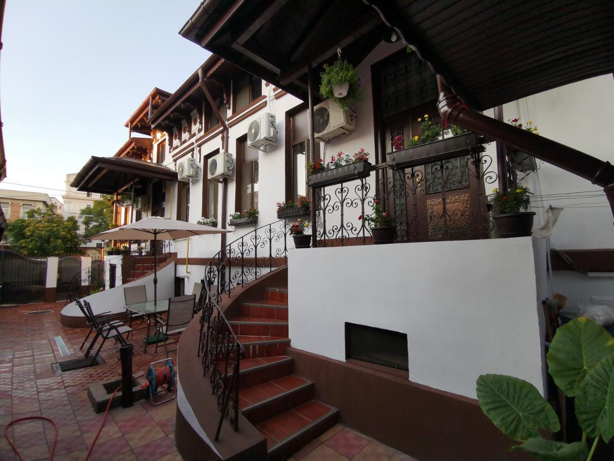 Joe Hostel Bucareste Exterior foto